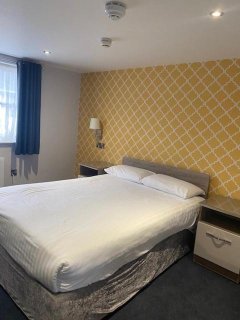 Beaufort Park Hotel Mold Dış mekan fotoğraf