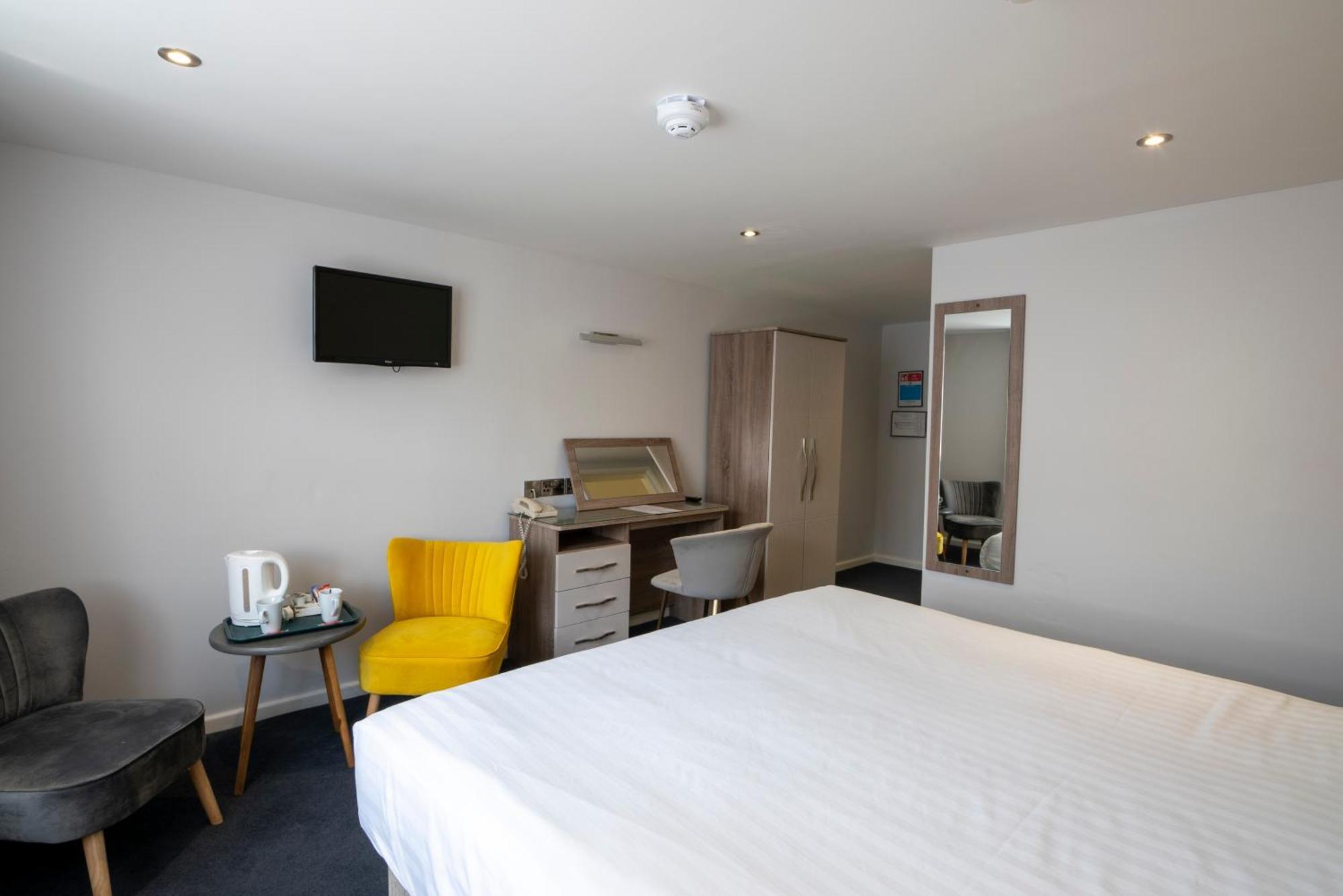 Beaufort Park Hotel Mold Dış mekan fotoğraf