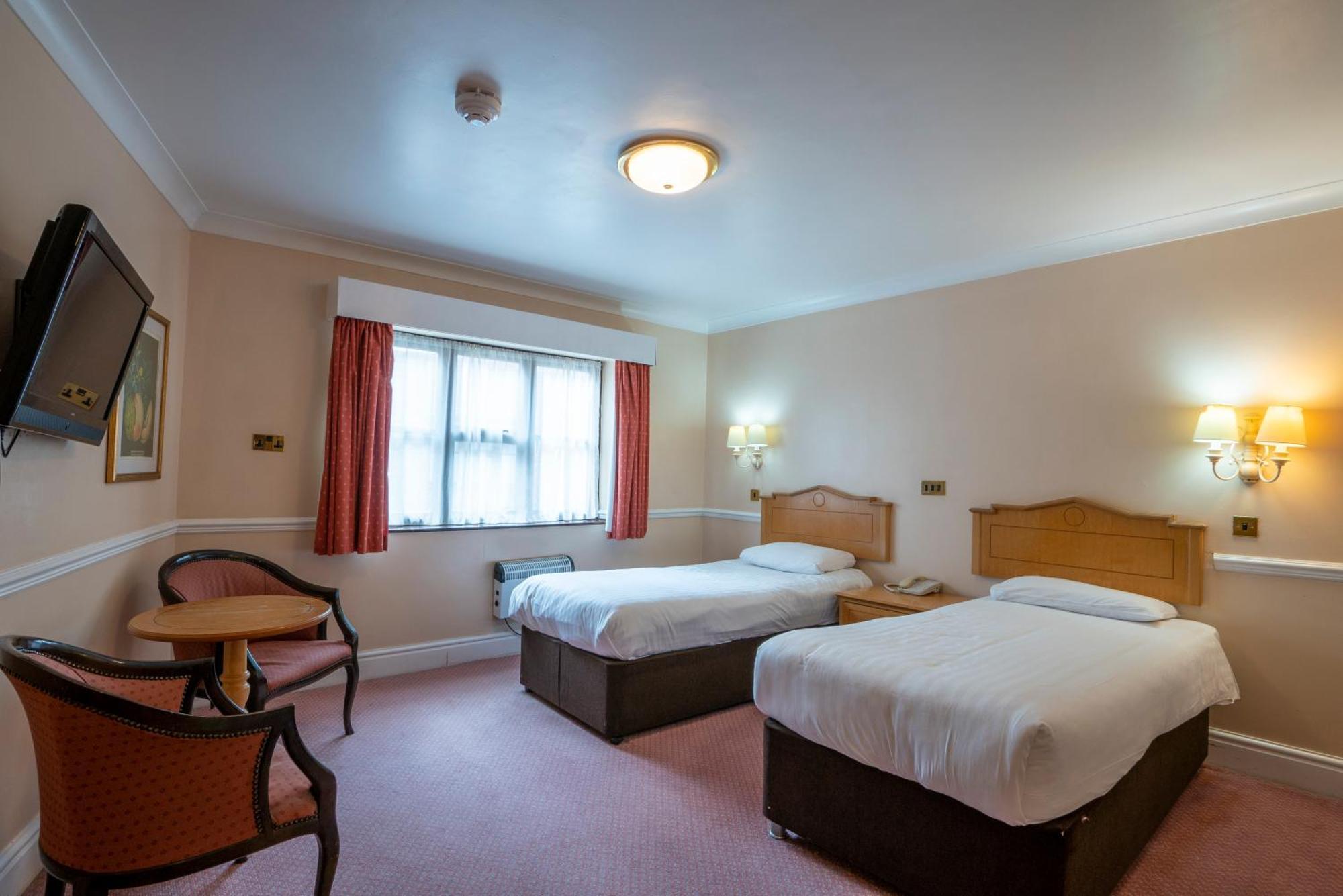 Beaufort Park Hotel Mold Dış mekan fotoğraf