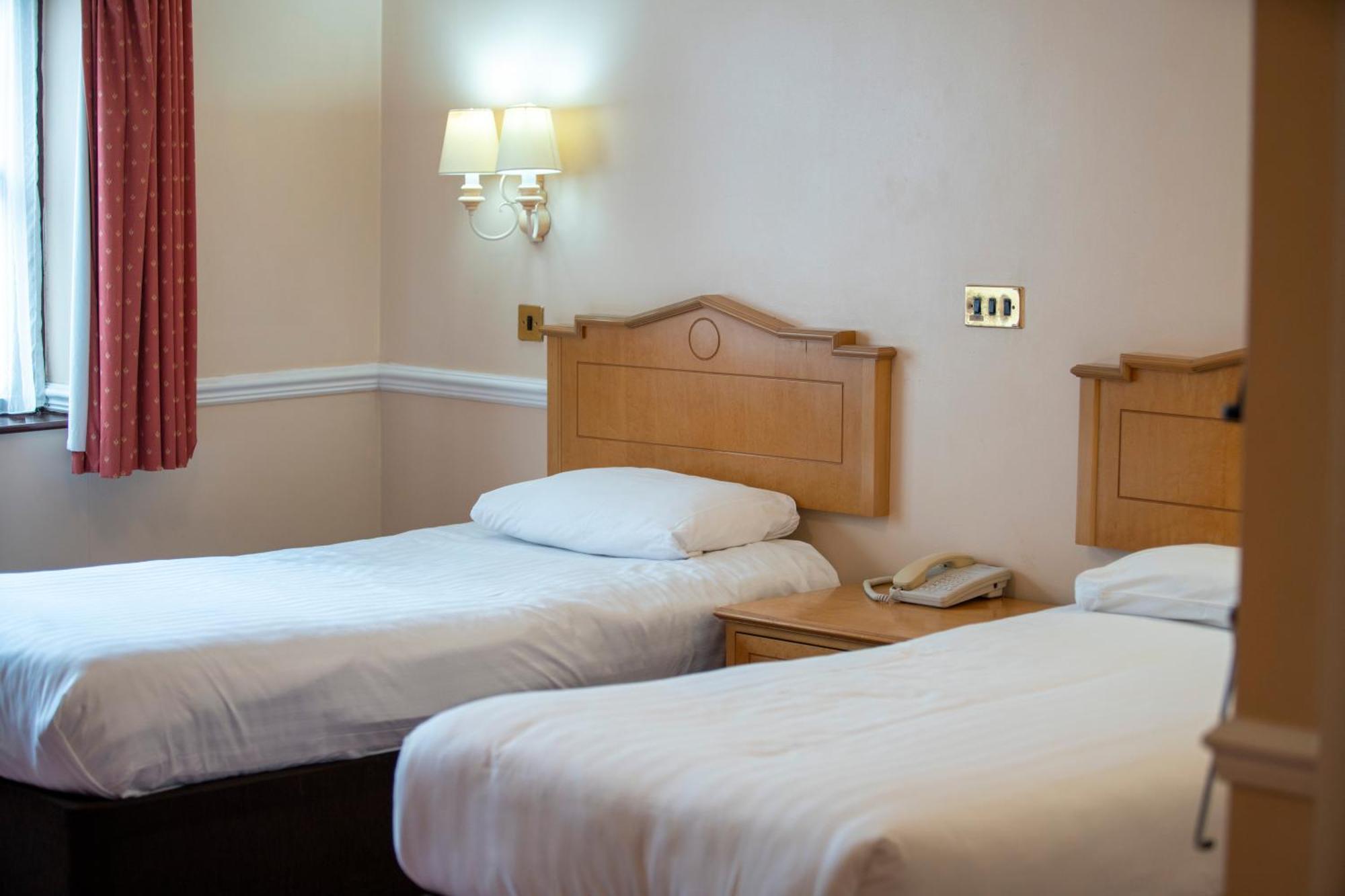 Beaufort Park Hotel Mold Dış mekan fotoğraf