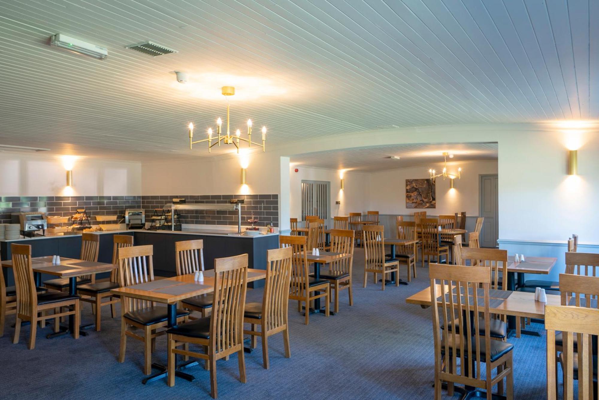 Beaufort Park Hotel Mold Dış mekan fotoğraf