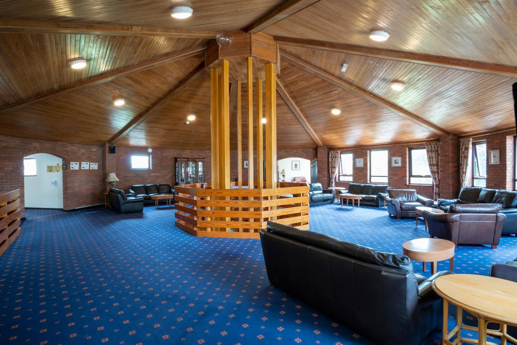 Beaufort Park Hotel Mold Dış mekan fotoğraf