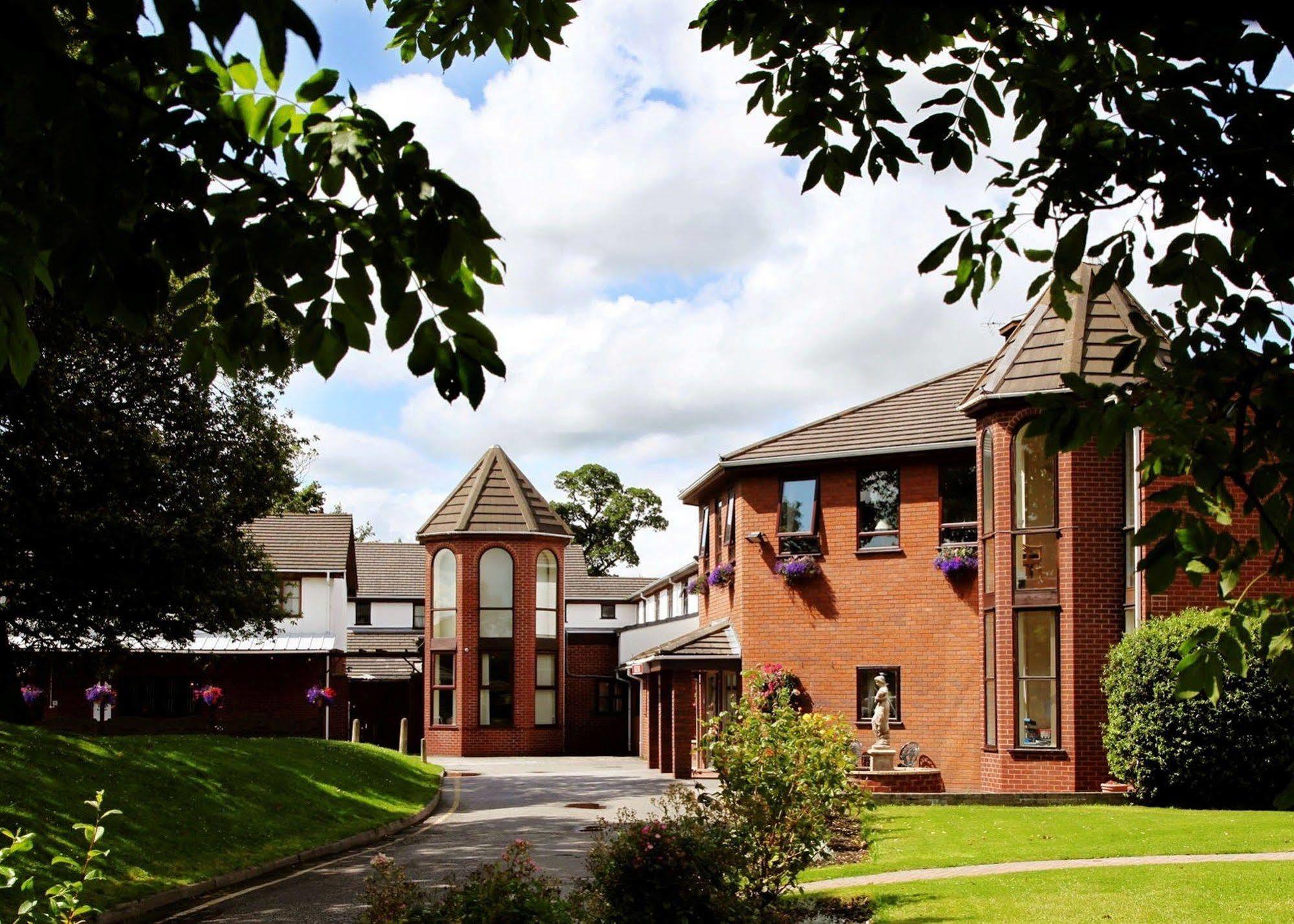 Beaufort Park Hotel Mold Dış mekan fotoğraf