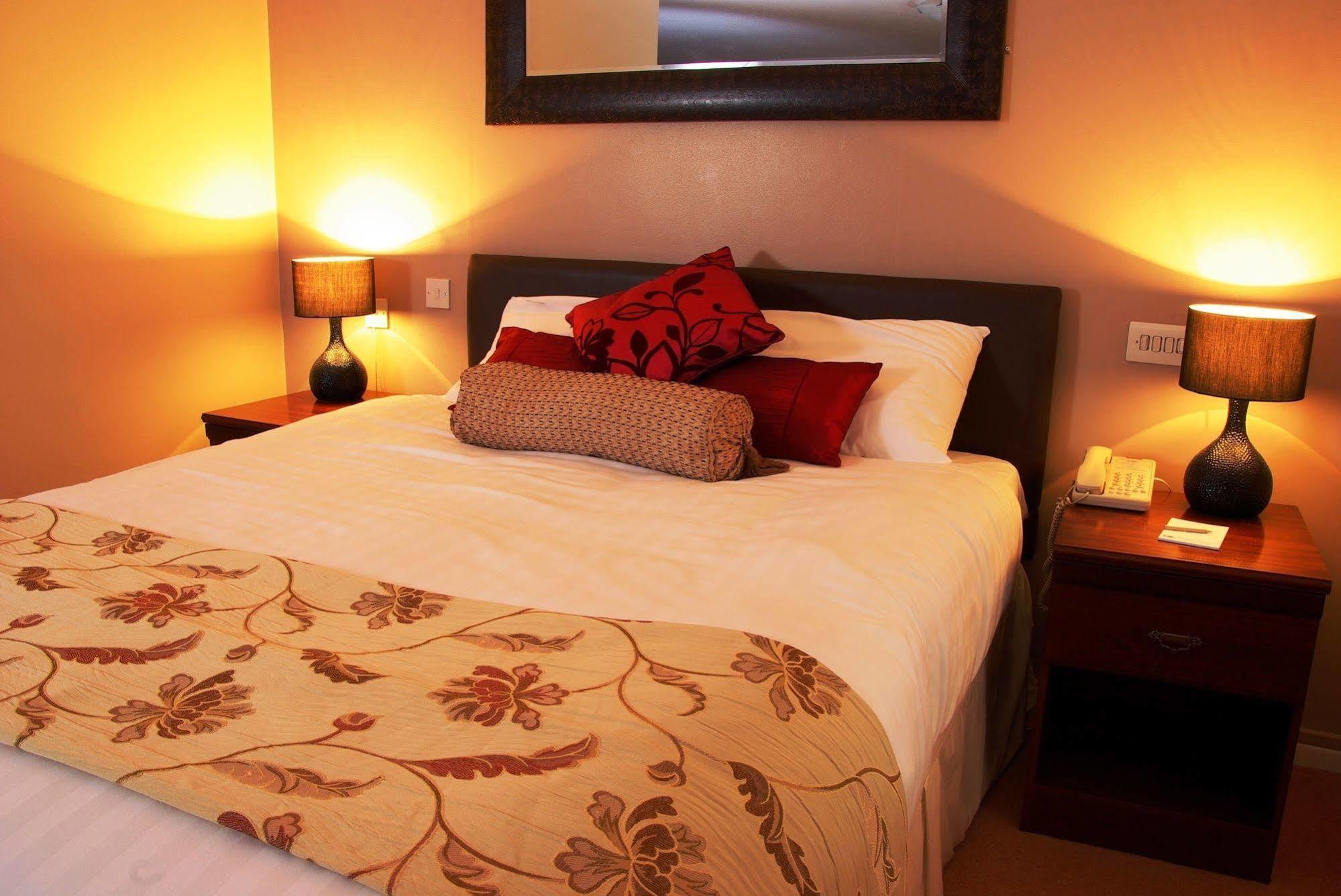 Beaufort Park Hotel Mold Dış mekan fotoğraf