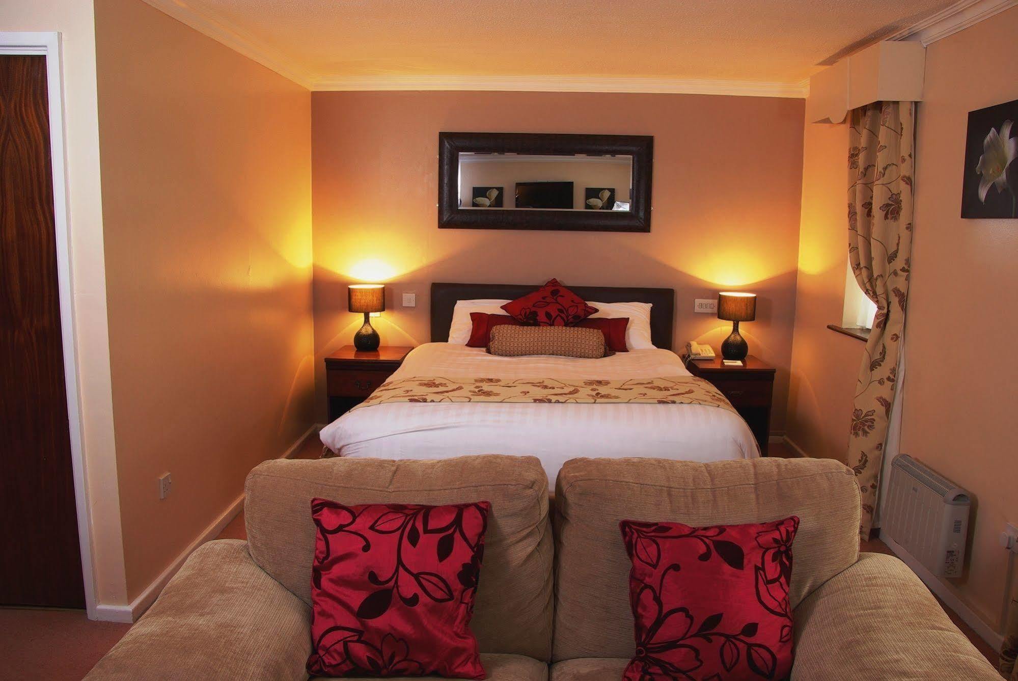 Beaufort Park Hotel Mold Dış mekan fotoğraf