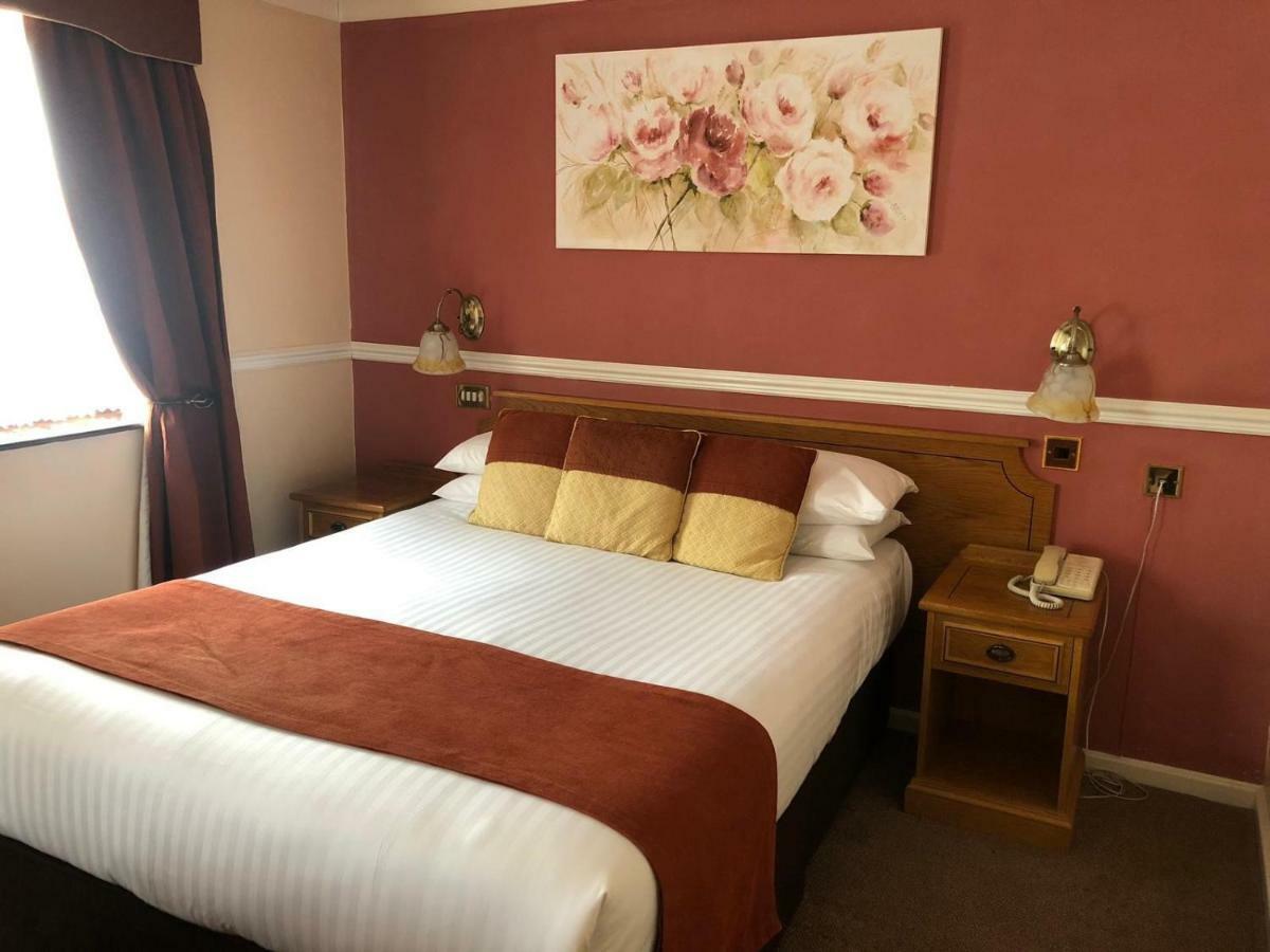 Beaufort Park Hotel Mold Dış mekan fotoğraf